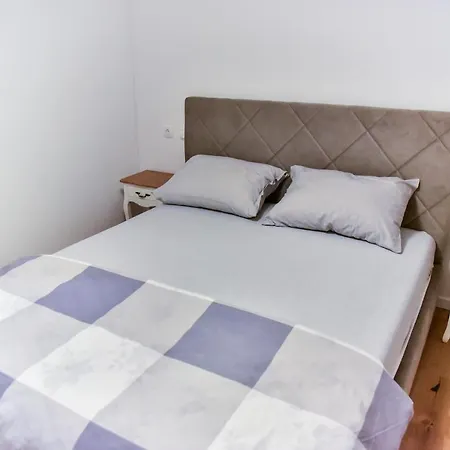 One Bedroom شقة موستار
